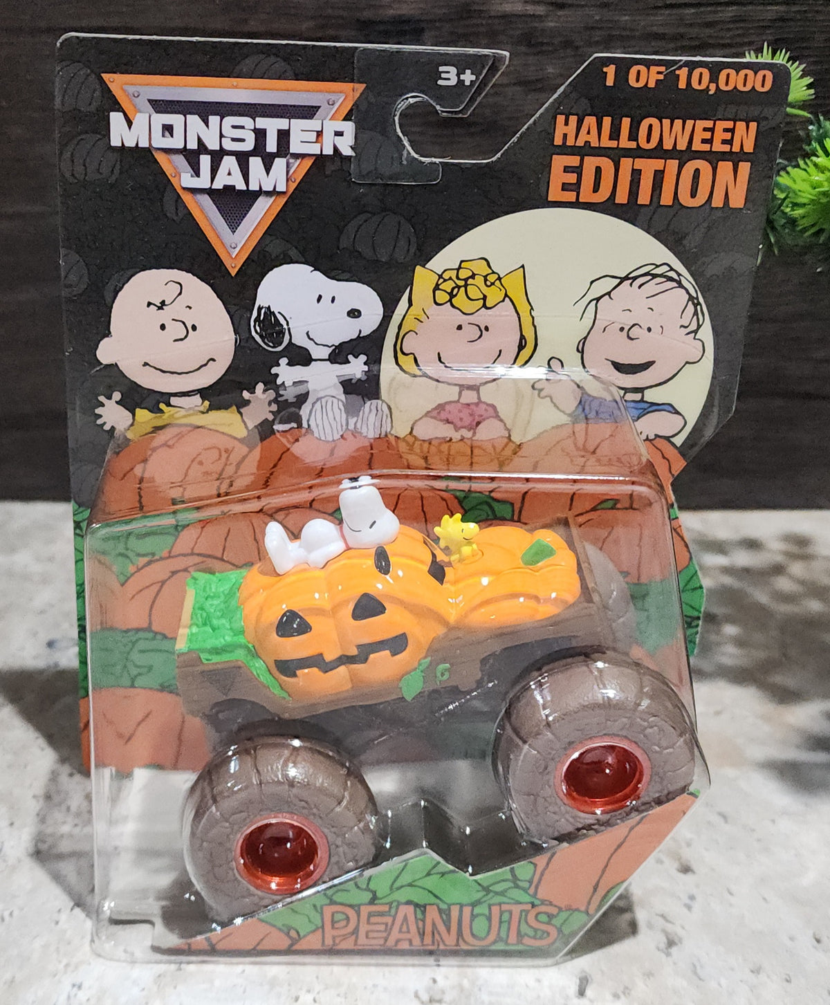 Limited Edition 1:64 Peanuts® Halloween Edition Exclusive READY TO SHIP 1/10000
