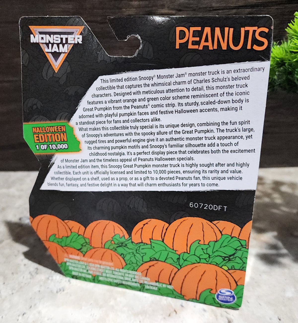 Limited Edition 1:64 Peanuts® Halloween Edition Exclusive READY TO SHIP 1/10000