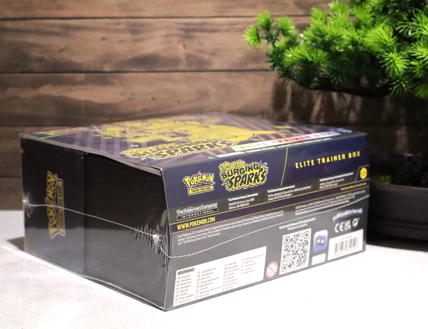 Pokémon TCG: Scarlet & Violet: Surging Sparks: Elite Trained Box