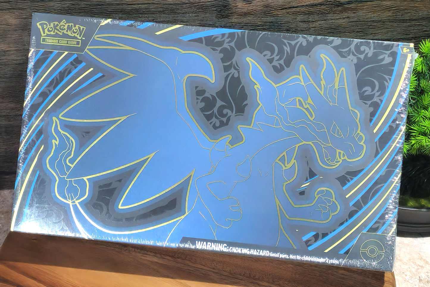 Pokémon TCG: Mega Charizard X ex Ultra-Premium Collection UPC 2025