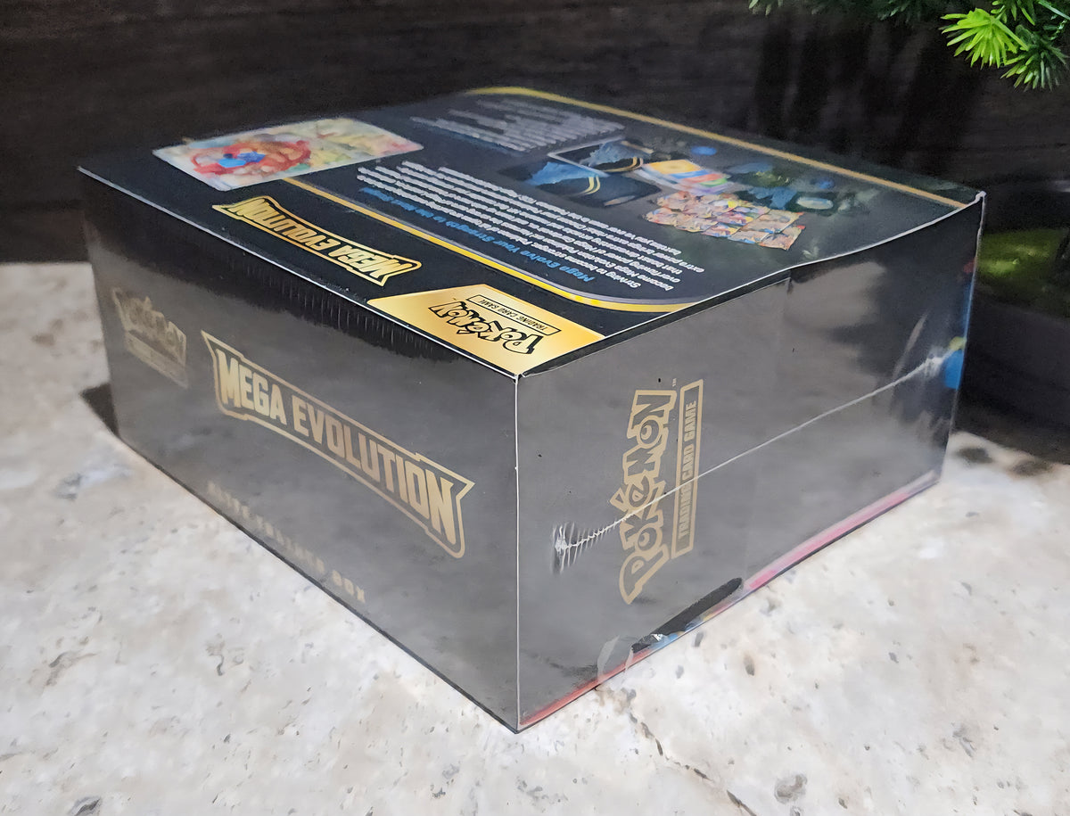 Pokémon TCG ME01 Mega Evolution Elite Trainer Box Mega Lucario ex